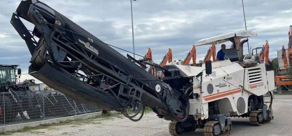 2006 Wirtgen W 1300 F - Milling Machine